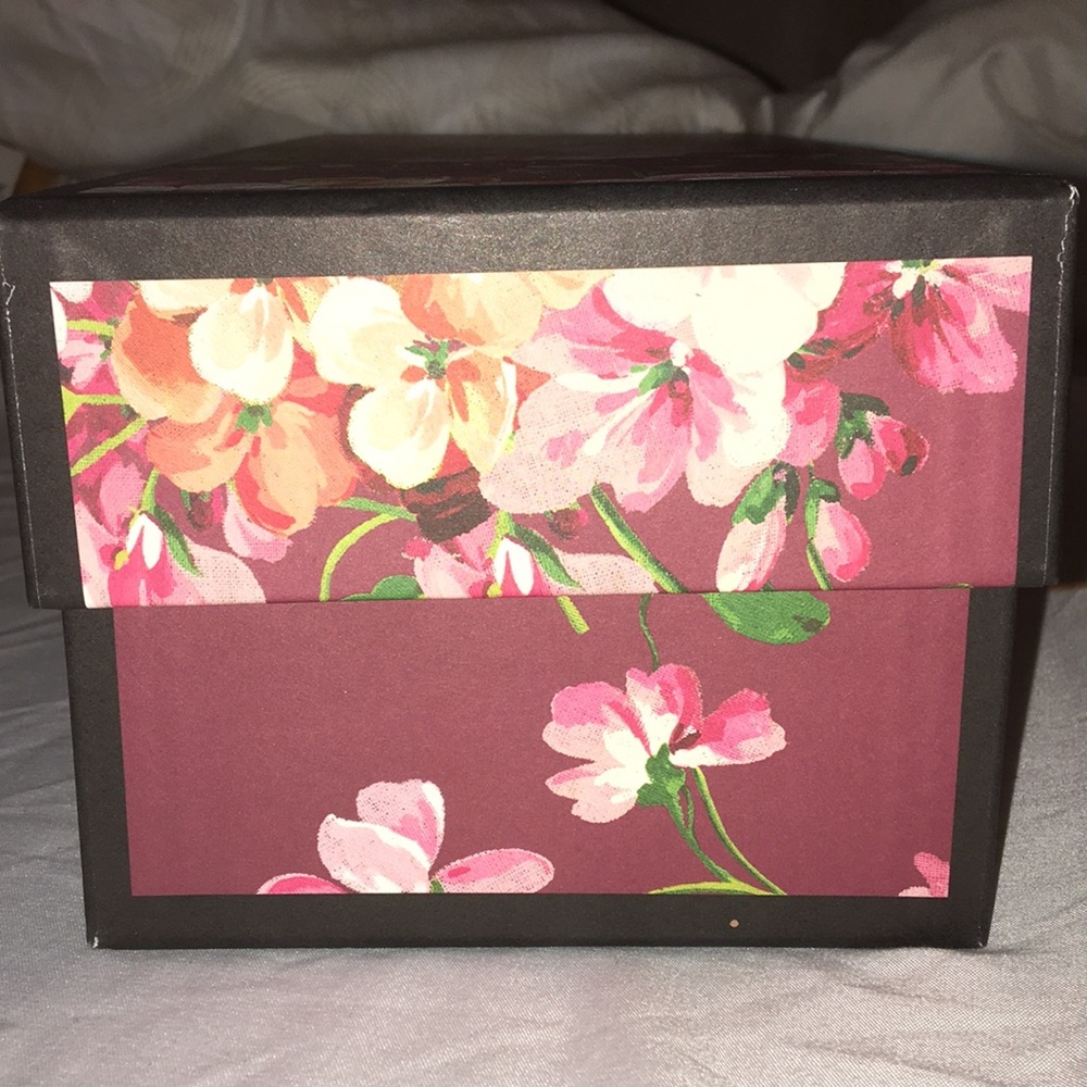 Gucci box - Picture 2 of 3